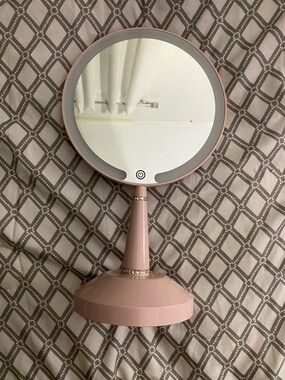 Pink LED Handheld Mirror